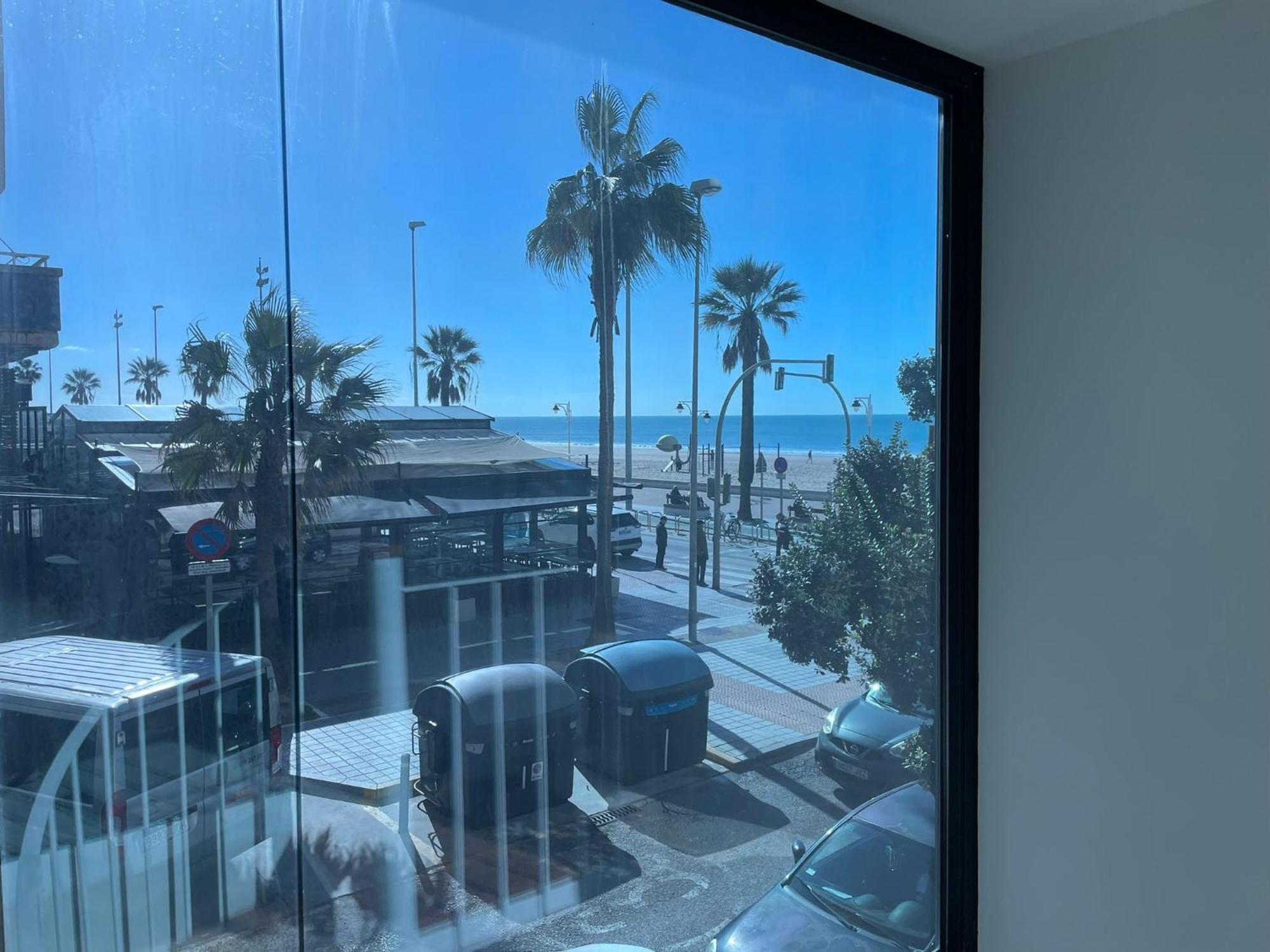 Apartamentos Playa Victoria 加的斯 外观 照片